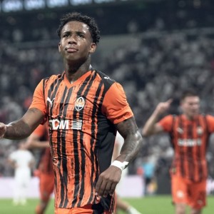 奥斯卡提名编剧执笔，球报：顿涅茨克矿工战时故事将被改编成电影