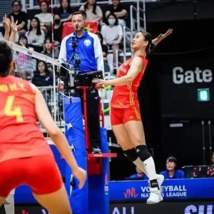 皇冠体育入口-要进攻还是保障？中国女排接应太难选：选材理念就有问题！